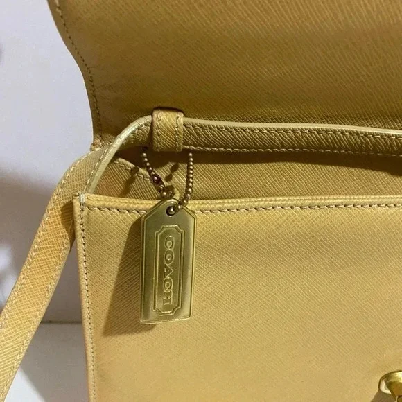 Coach beige saffiano leather crossbody handbag - Picture 9 of 12